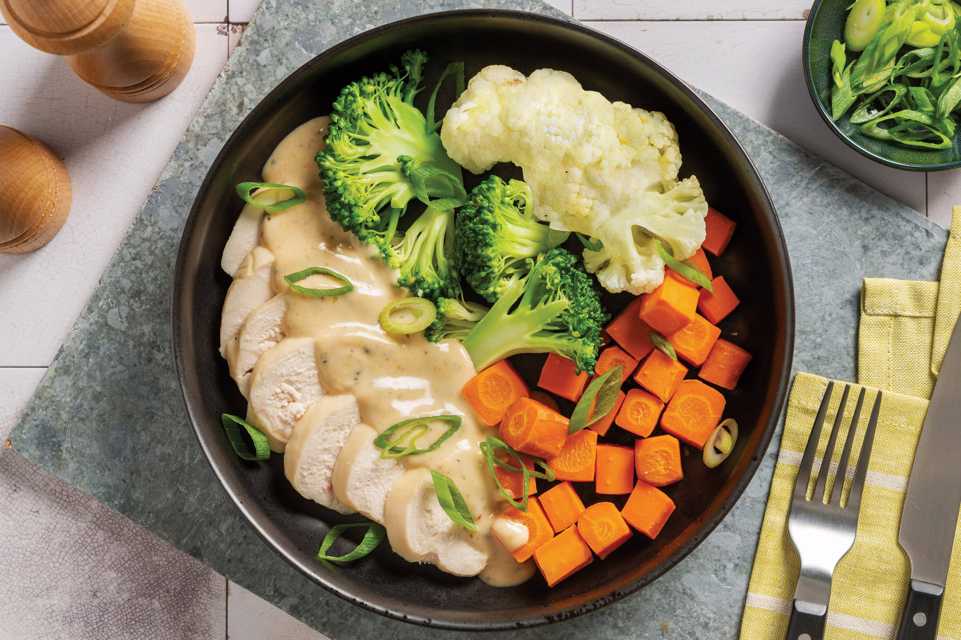 Chicken & Thai Green Sauce